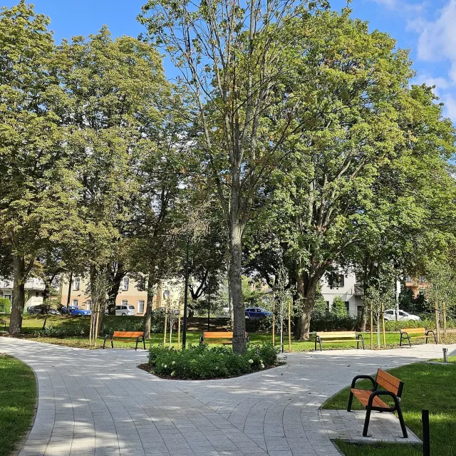 Grafika nr 8 Przebudowa parku im. Marii i Lecha Kaczyńskich w Lęborku