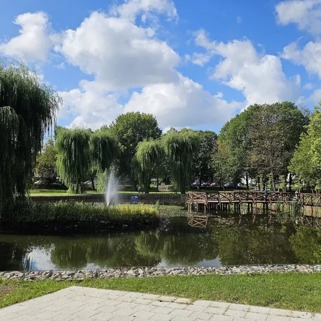 Grafika nr 10 Przebudowa parku im. Marii i Lecha Kaczyńskich w Lęborku