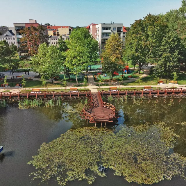 Grafika nr 21 Przebudowa parku im. Marii i Lecha Kaczyńskich w Lęborku